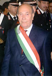 Pino Firrarello (sindaco di Bronte, 2005)