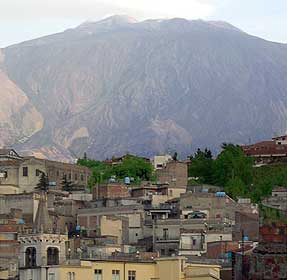 L'Etna da Bronte, via Marconi 