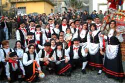 Carnevale a Maniace, I siciliani